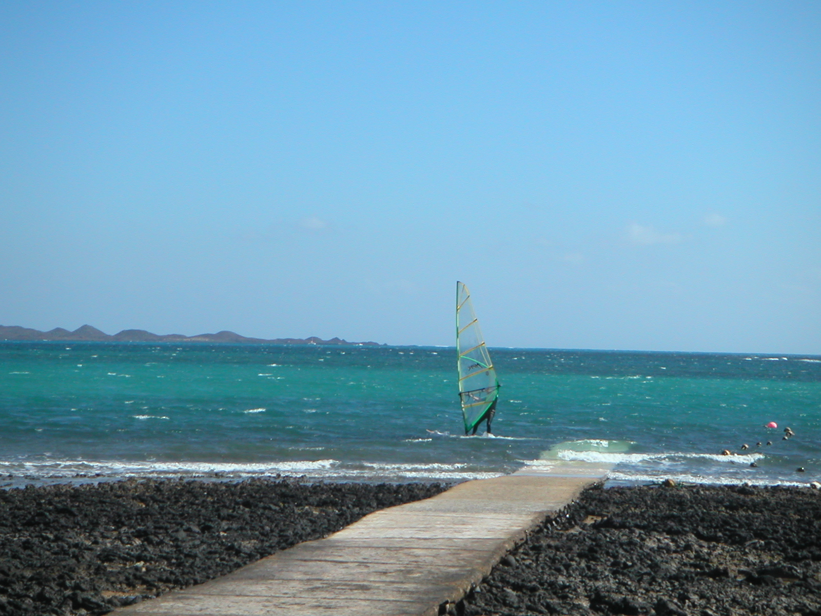 ramp with unusual onshore wind